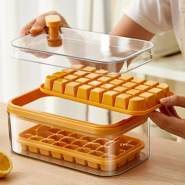 Efficient Ice Cube Tray with Lid - Neat storage for mini ice cubes