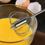 Semi-automatic Egg Whisk – Effortlessly whisk eggs and other ingredients with ease