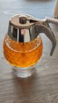 Honey Dispenser with Beehive Design | Drip-Free & Durable