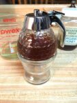 Honey Dispenser with Beehive Design | Drip-Free & Durable